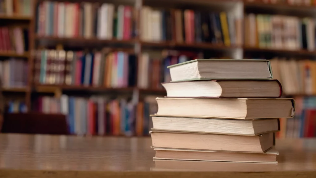 5 книг, які зроблять з вас гуру маркетингу